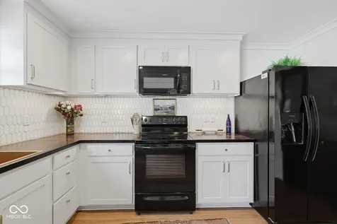 1370 Delacorte Circle Shelbyville IN 46176