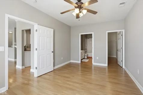 1443 Sierra Springs Carmel IN 46032