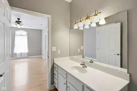 1443 Sierra Springs Carmel IN 46032