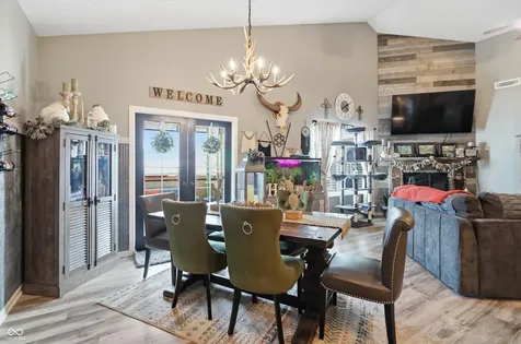 7825 Bullfinch Lane Indianapolis IN 46239