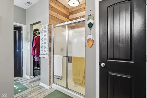 7825 Bullfinch Lane Indianapolis IN 46239