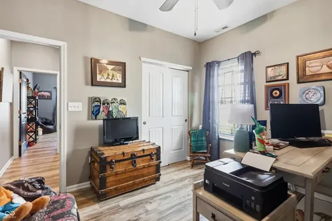 7825 Bullfinch Lane Indianapolis IN 46239