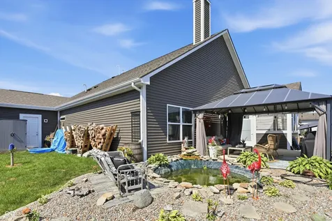 7825 Bullfinch Lane Indianapolis IN 46239