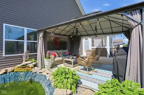 7825 Bullfinch Lane Indianapolis IN 46239