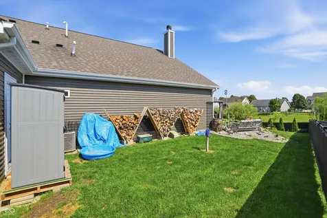 7825 Bullfinch Lane Indianapolis IN 46239