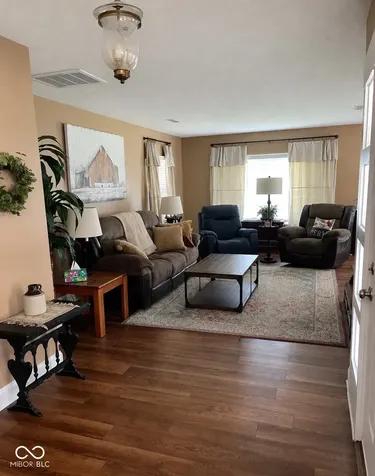 450 S Valley Lane Greenwood IN 46142