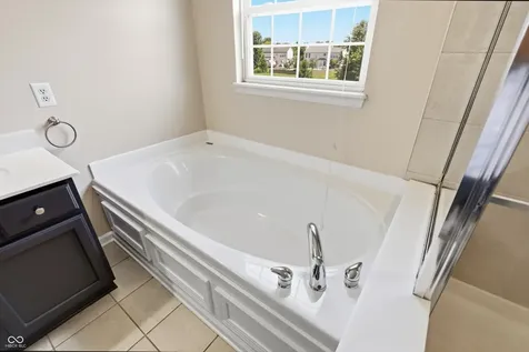 11841 Wedgeport Lane Fishers IN 46037