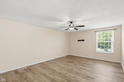 11841 Wedgeport Lane Fishers IN 46037