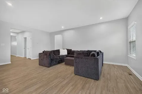 2718 Chalbury Drive Plainfield IN 46168