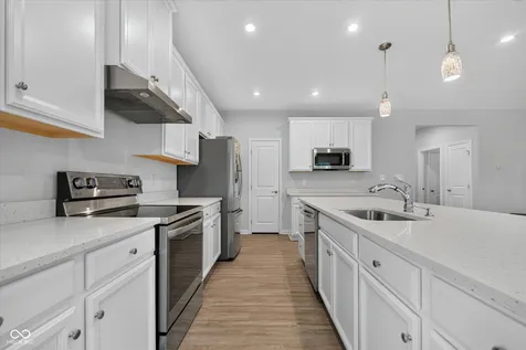 2718 Chalbury Drive Plainfield IN 46168
