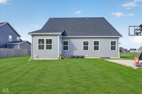 2718 Chalbury Drive Plainfield IN 46168