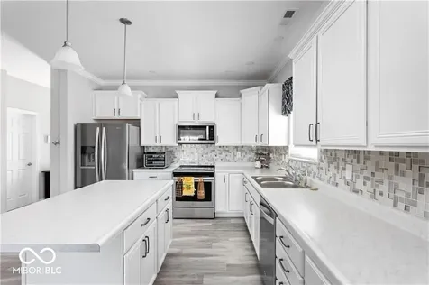5826 Cresswell Lane Whitestown IN 46075