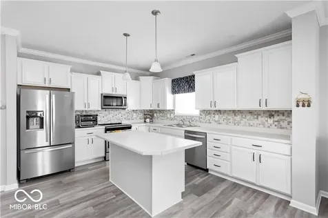 5826 Cresswell Lane Whitestown IN 46075