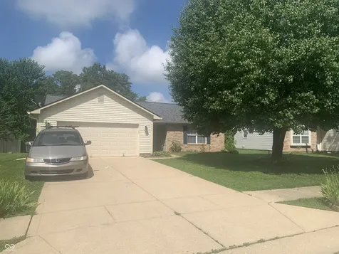 6444 Amick Way Indianapolis IN 46268