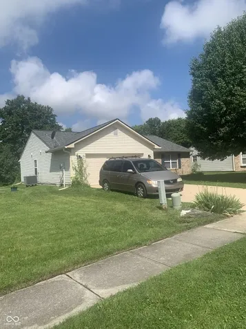 6444 Amick Way Indianapolis IN 46268
