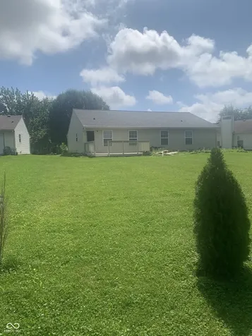 6444 Amick Way Indianapolis IN 46268