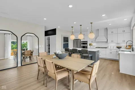 9864 Canterwood Lane Fishers IN 46038