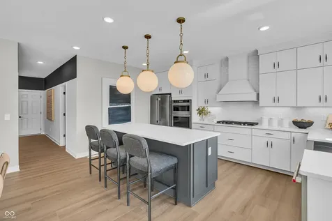 9864 Canterwood Lane Fishers IN 46038