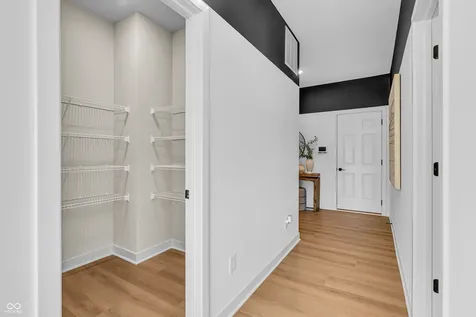 9864 Canterwood Lane Fishers IN 46038