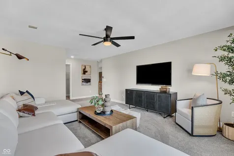 9864 Canterwood Lane Fishers IN 46038