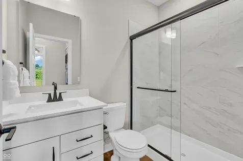 9864 Canterwood Lane Fishers IN 46038