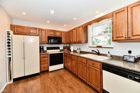 4548 Pepper Court Indianapolis IN 46237