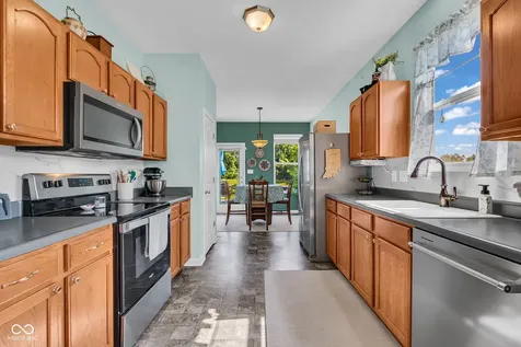 757 Aerostar Court Avon IN 46123