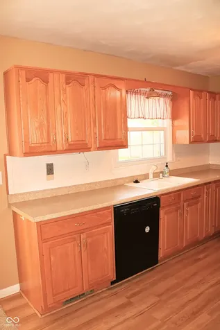 1258 W Country Club Road Crawfordsville IN 47933
