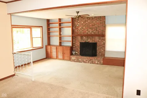 1258 W Country Club Road Crawfordsville IN 47933