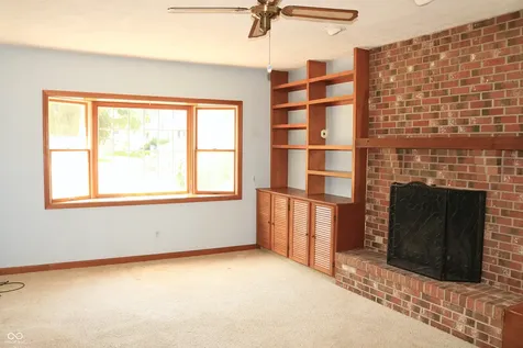 1258 W Country Club Road Crawfordsville IN 47933