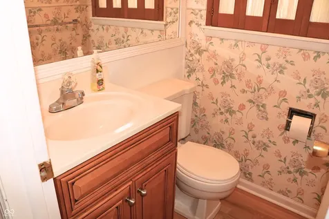 1258 W Country Club Road Crawfordsville IN 47933