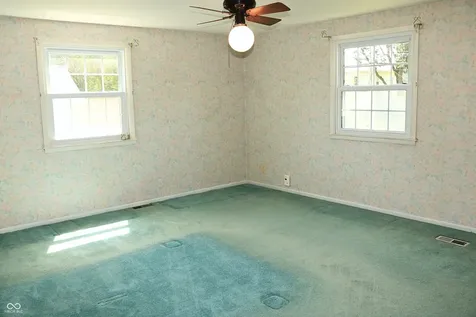 1258 W Country Club Road Crawfordsville IN 47933