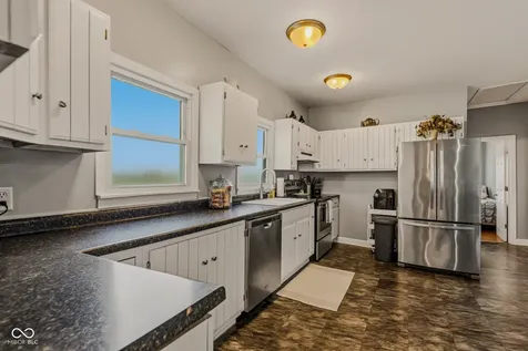 12852 1st Street Columbus IN 47203