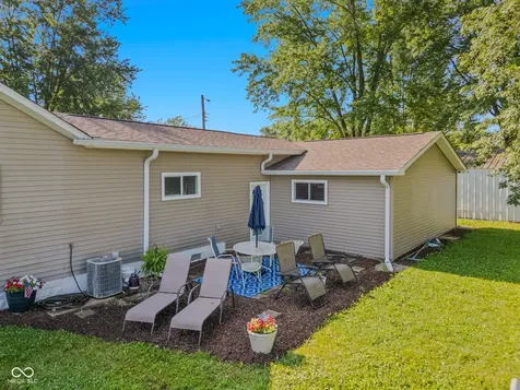 12852 1st Street Columbus IN 47203
