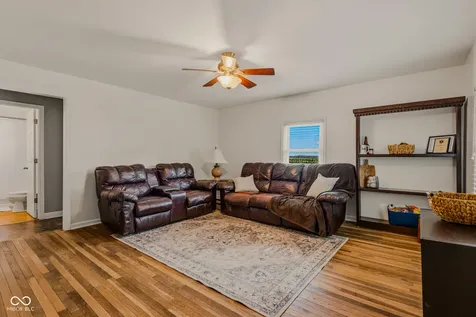 12852 1st Street Columbus IN 47203