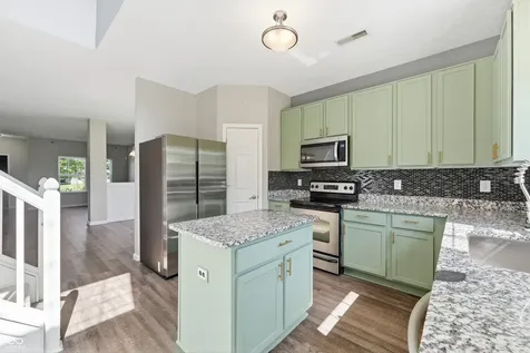 7303 Pipestone Drive Indianapolis IN 46217