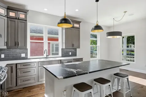 1054 W 35th Street Indianapolis IN 46208