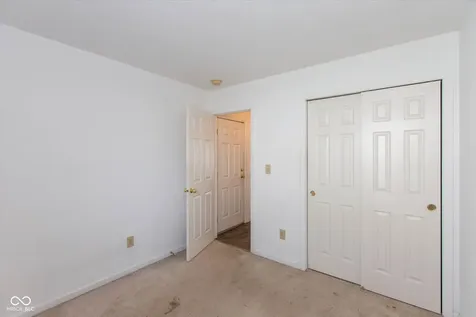 7136 Pluto Drive Indianapolis IN 46241