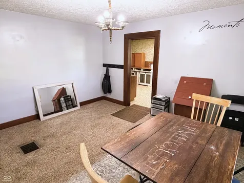 2438 N 500 E Crawfordsville IN 47933