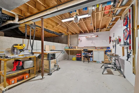 1720 Bentbrook Drive Avon IN 46123