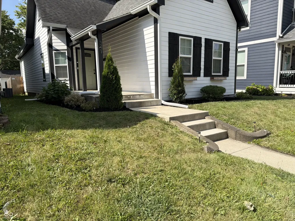341 Sanders Street Indianapolis IN 46225