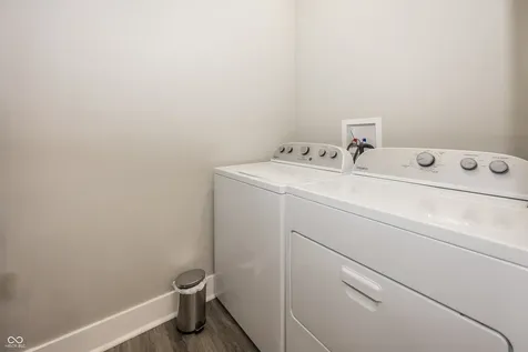 341 Sanders Street Indianapolis IN 46225