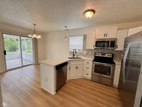 8913 Glass Chimney Lane Fishers IN 46037