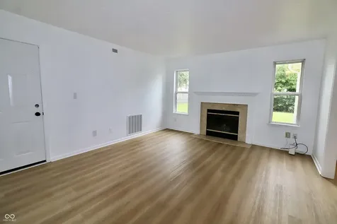 8913 Glass Chimney Lane Fishers IN 46037