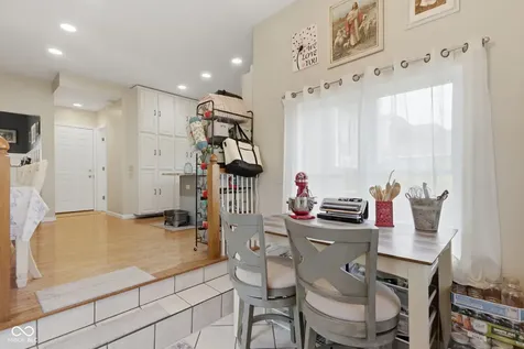 1356 N Westminster Court Greenfield IN 46140