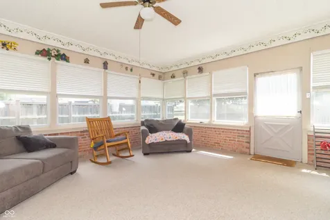 204 Creek Wood Drive Greenfield IN 46140