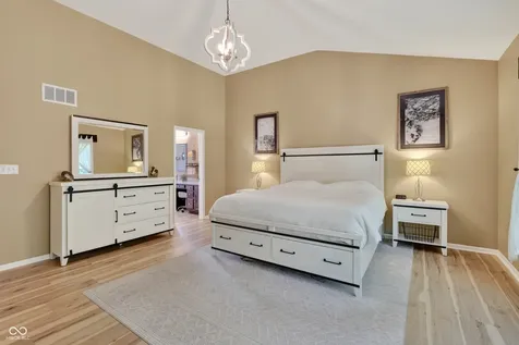 13556 Alston Fishers IN 46037