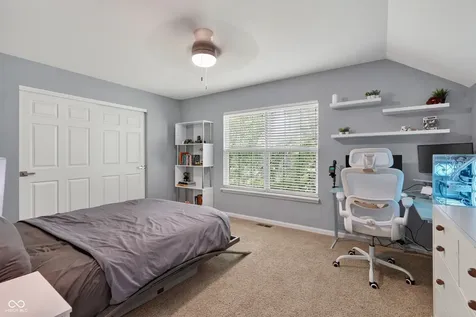 13556 Alston Fishers IN 46037