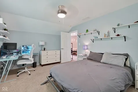 13556 Alston Fishers IN 46037