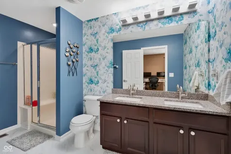 13556 Alston Fishers IN 46037